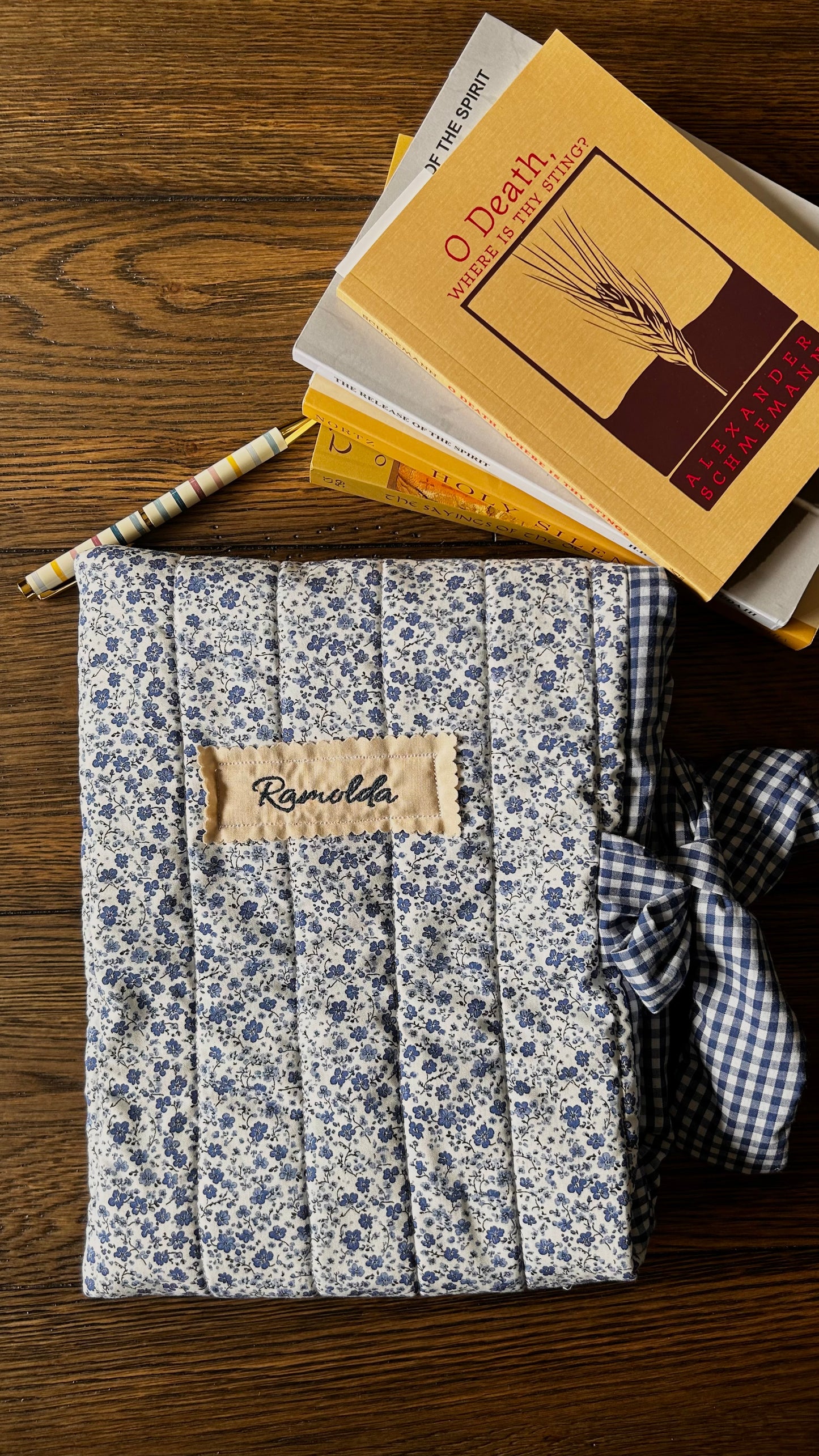 Customized Quilted Bible Sleeve